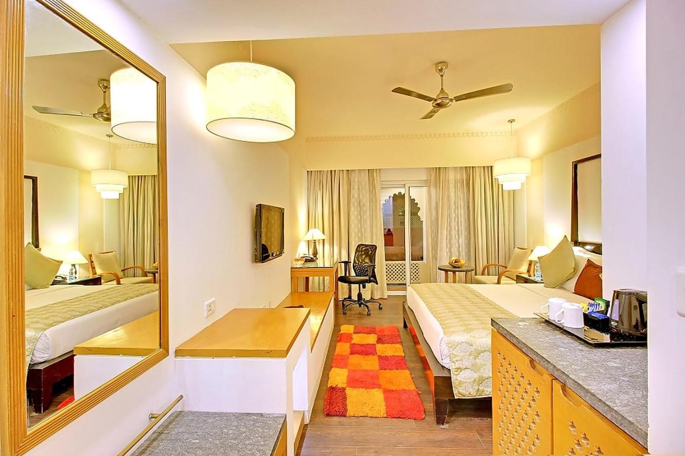 Holiday Resort & Spa A Unit Of S Poddar Group Gandhidham Exterior photo